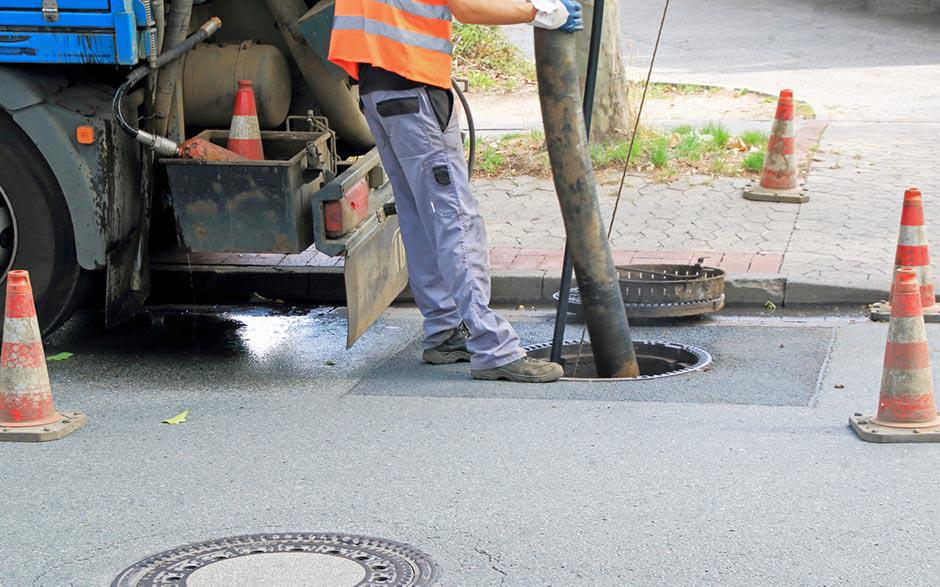 tarif plombier débouchage Sceaux