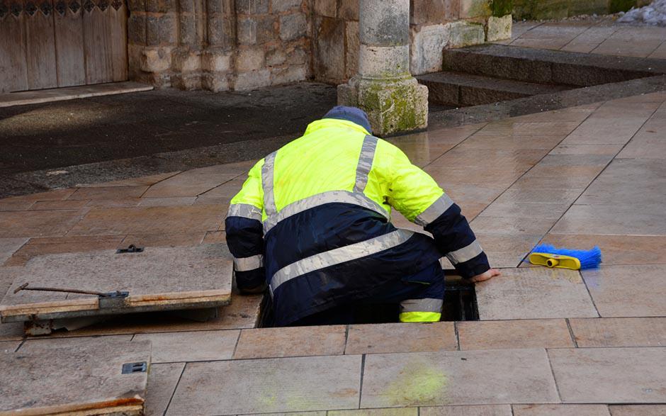 tarif plombier débouchage Sceaux